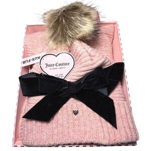 NEW IN BOX 2 Piece Juicy Couture Pink Hat Faux Fur & Scarf Gift Set Cozy Comfy